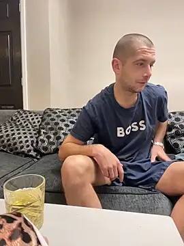 Kinkycouple142 online show from February 6, 8:45 pm