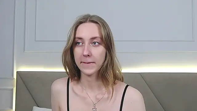 RachaelCute online show from November 20, 4:57 am