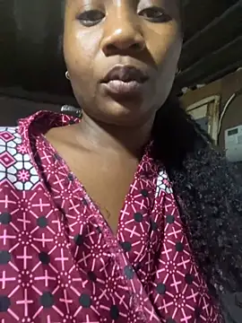 Berries  online show from November 12, 6:06 pm