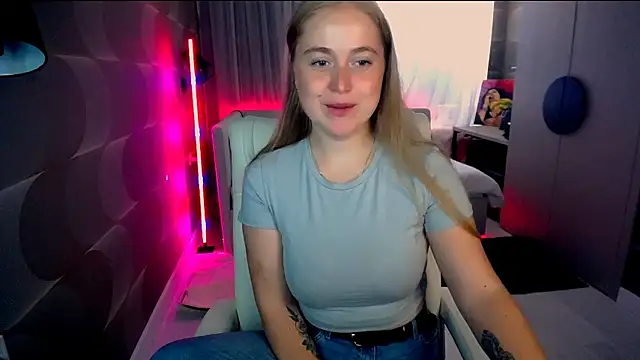Kate Moan online show from July 30, 5:08 am