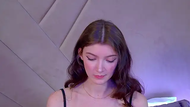 SophiaProve online show from February 1, 4:39 pm