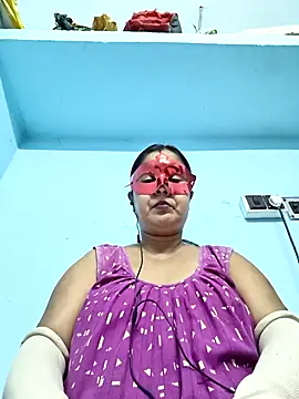 misti650 online show from November 10, 6:14 pm