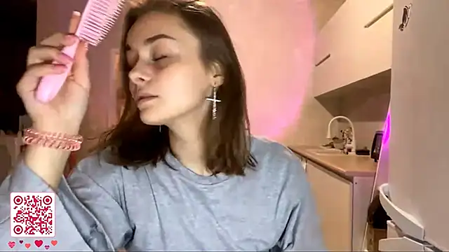 GeralynChiszar online show from November 21, 8:11 pm