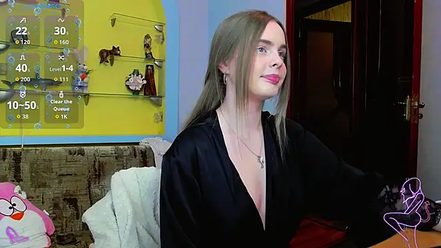 AlicaLOVEalisa777 online show from April 17, 7:05 pm