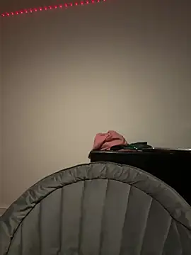 MrHank202 online show from March 31, 12:54 am