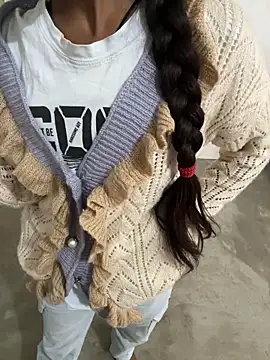 Riya 917 online show from November 12, 8:23 am