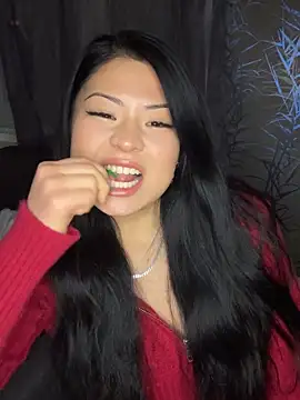 Cutejulia1 online show from November 18, 5:58 pm