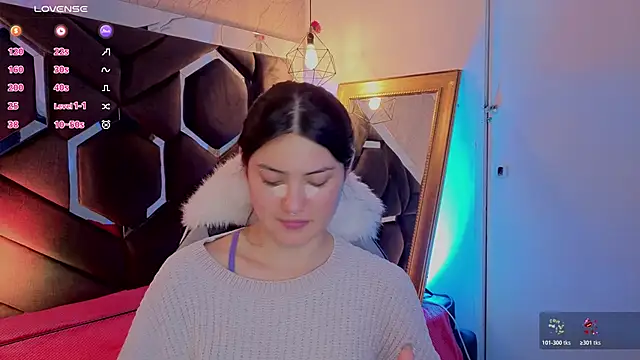 Brandy collinss online show from March 31, 11:32 am