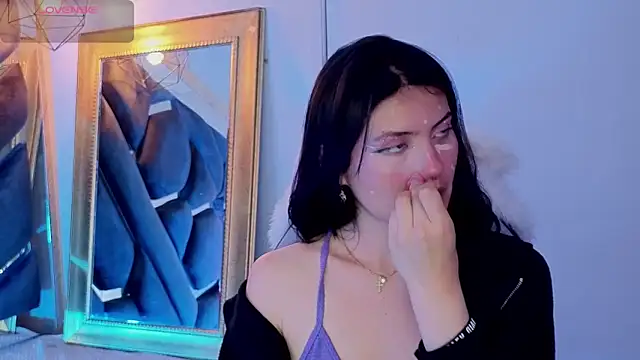 Brandy collinss online show from March 6, 10:27 pm