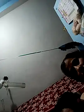 beutiful hot online show from November 13, 6:18 pm