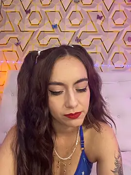 MelanyyJhonson15 online show from December 15, 11:43 pm