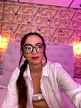 MelanyyJhonson15 online show from November 19, 11:38 pm