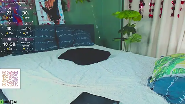 miss lisaaa online show from February 25, 3:27 am