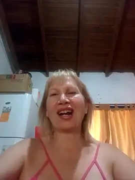 SexyMilf1211 online show from April 23, 5:59 pm