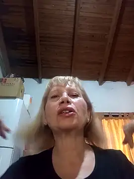 SexyMilf1211 online show from April 21, 6:26 pm