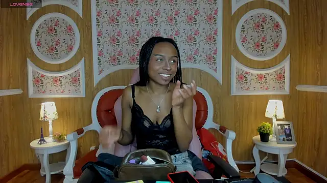 Midnight Bluee online show from December 16, 8:04 pm