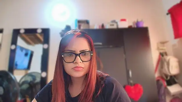 cherry velvet 19 online show from January 16, 5:53 pm