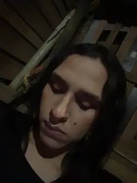 Isabella Hillss online show from February 11, 2:47 am