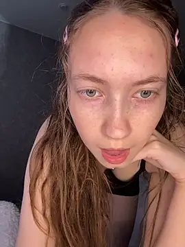 Holy Poly online show from February 12, 8:05 am