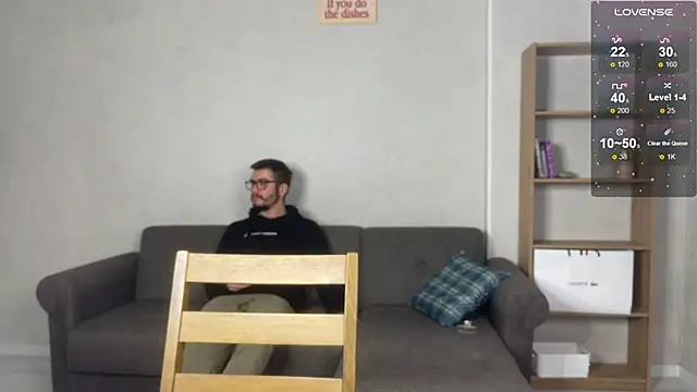 Play Me Softly online show from December 14, 10:21 am