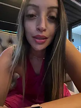 BelleLouise13 online show from March 28, 7:57 pm