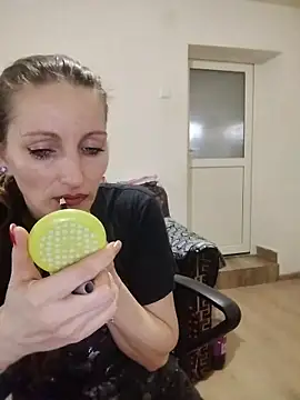 CrazyMaya39 online show from March 20, 6:40 am