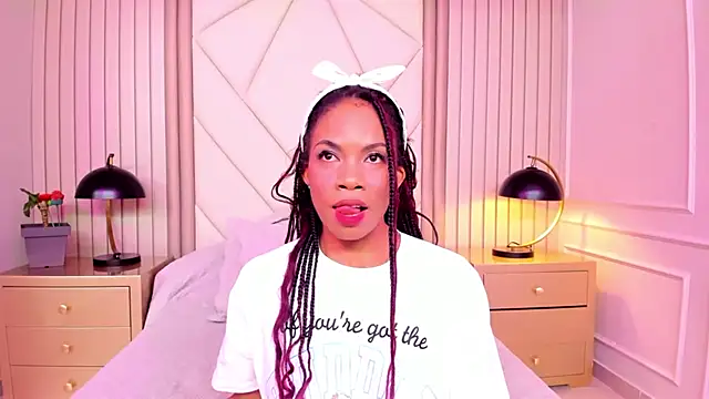 LailaDavidson online show from April 12, 12:41 pm