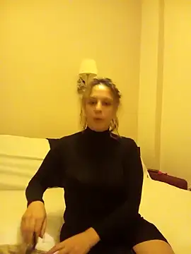 cleopatravodos online show from December 15, 7:19 pm