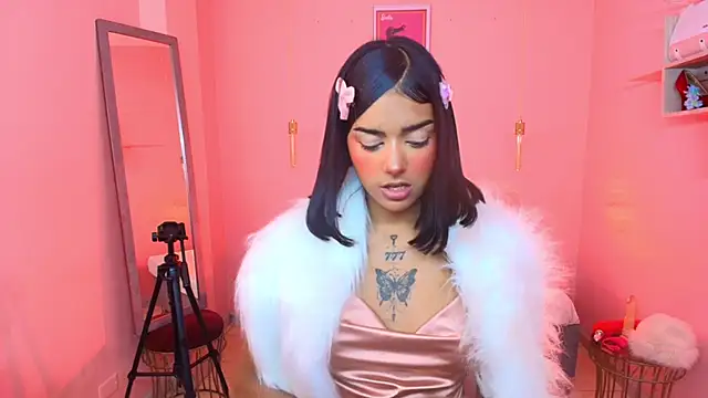 Milu carbajal x online show from November 27, 8:34 pm