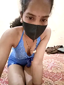 Desi Hot Queen online show from November 16, 2:50 pm