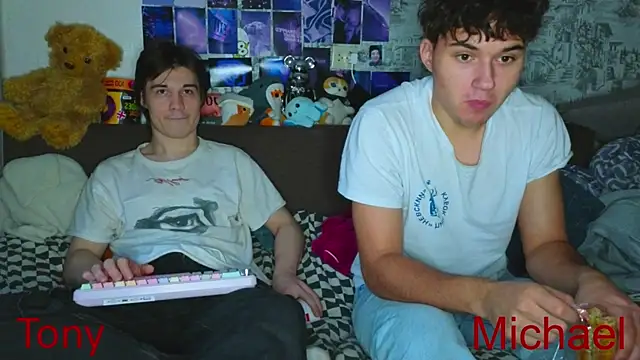 jordanjock online show from December 18, 12:54 pm