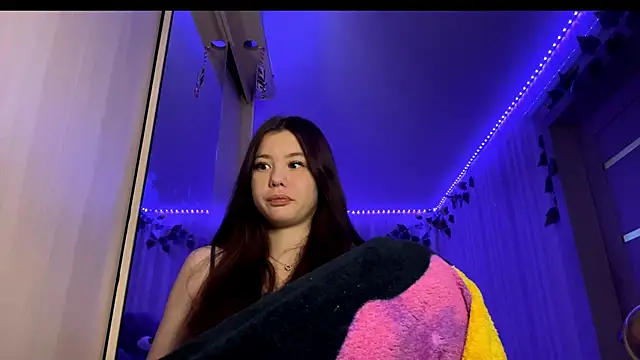 CutieSlim online show from November 21, 2:08 pm