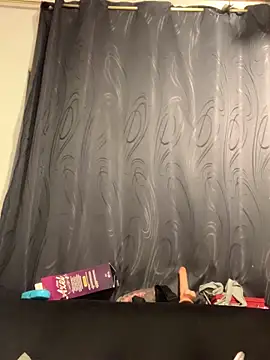 Dannii- online show from February 19, 1:27 am