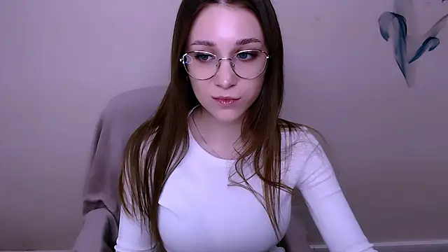 MillaTems  online show from February 10, 11:24 am