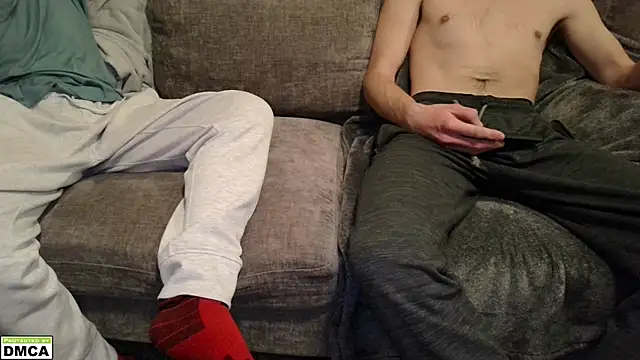 str8collegebro online show from December 5, 7:08 am