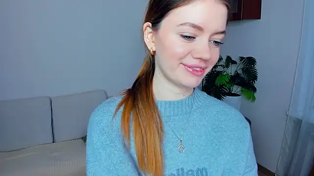 AngelesBenitz online show from January 6, 6:50 am