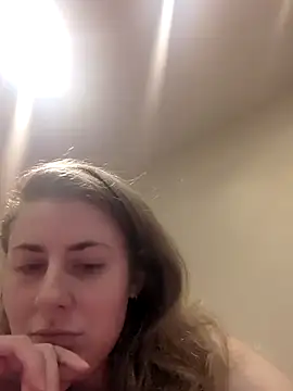 hotwetvix online show from November 17, 3:02 pm