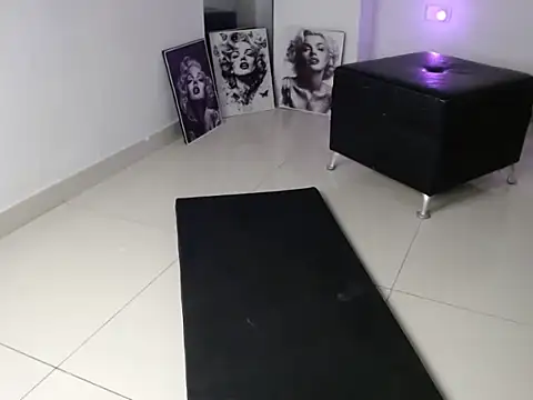 Annie Cervantez online show from January 6, 2:48 am