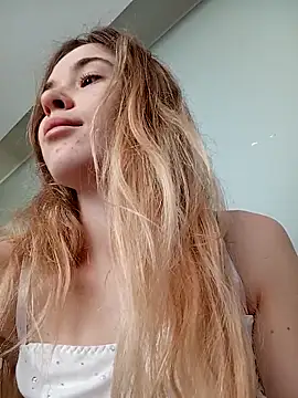 BarniLili online show from November 20, 9:32 am