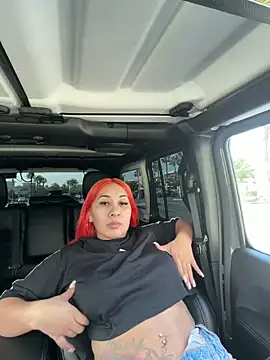 yesslove online show from February 14, 9:06 pm