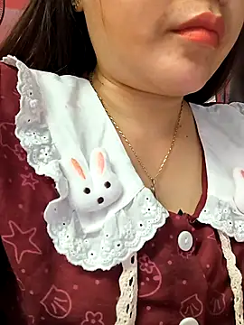 dis princess online show from March 1, 3:39 am