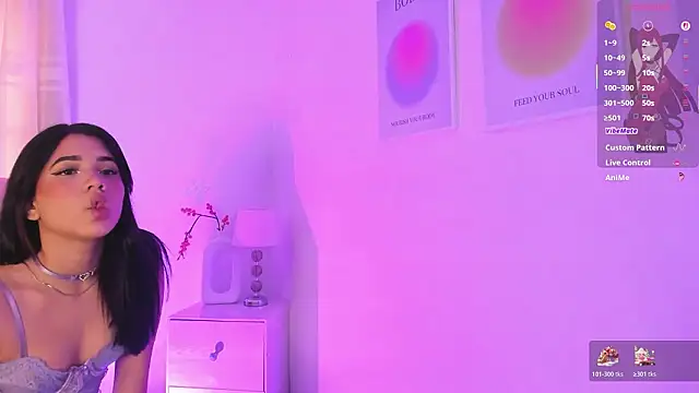 Elizabetth Benz online show from February 17, 3:00 pm