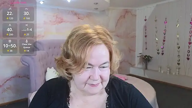 Nola Nektar online show from November 25, 4:25 am