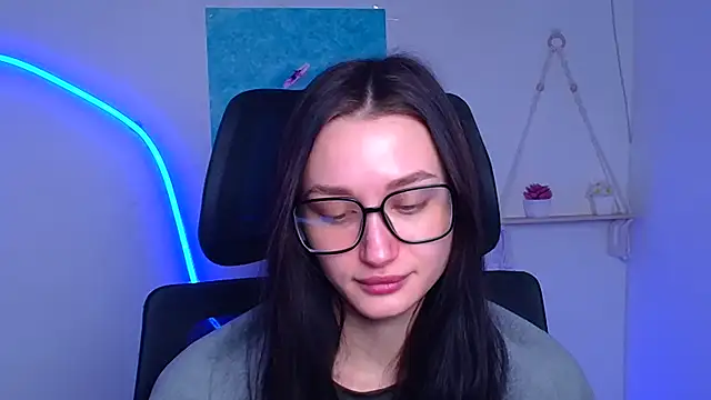 Stella XO online show from February 11, 6:59 am