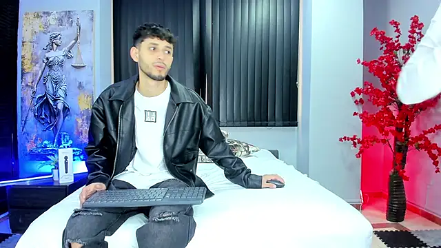 dracke and zara online show from April 17, 1:02 pm