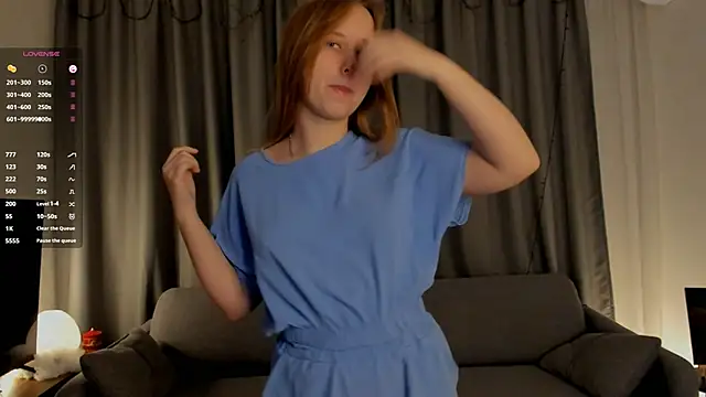 VoidElaris online show from March 2, 8:04 pm