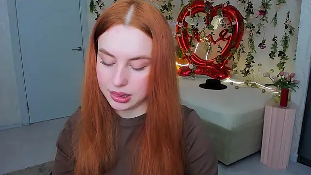 AirySilhouette online show from February 16, 7:03 pm