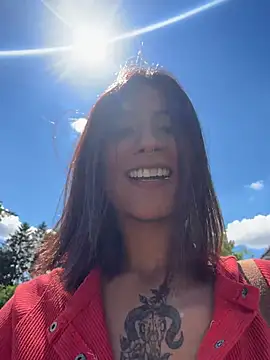 Zoe addiction online show from June 6, 9:59 am