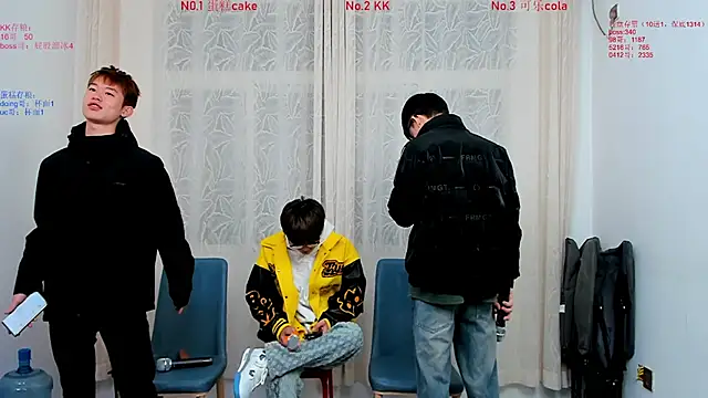 Delicious-boys-001 online show from December 4, 10:28 am