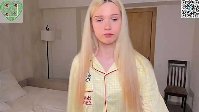 CherrylHolme online show from February 3, 7:29 pm